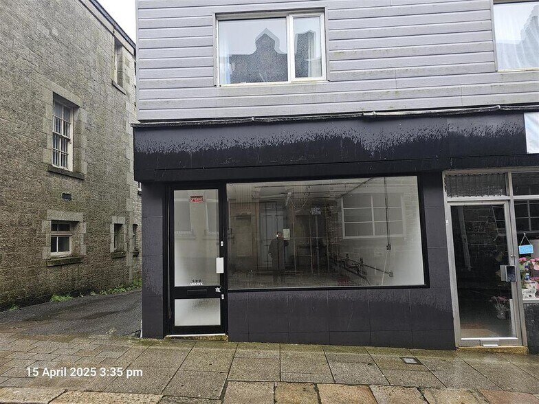 8-8A High Cross St, St Austell à vendre - Photo de l’immeuble – Image 2 sur 10