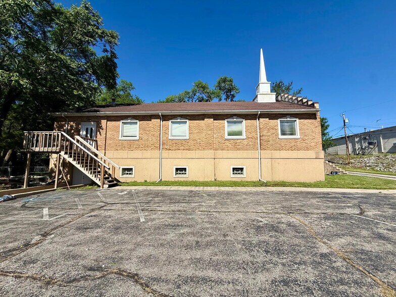 11107 Thiel St, Saint John, IN à vendre - Photo de l’immeuble – Image 2 sur 9