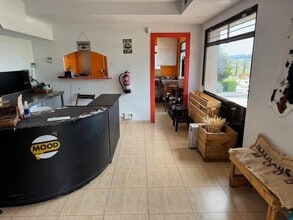 Local commercial dans Gelida, Barcelona à louer Photo intérieure– Image 1 sur 27