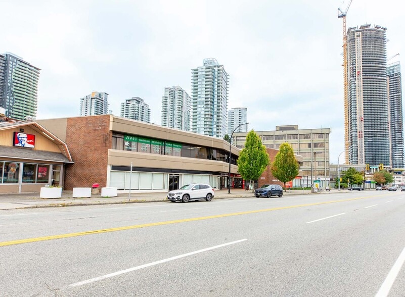 5070 Kingsway, Burnaby, BC à louer - Photo de l’immeuble – Image 2 sur 3