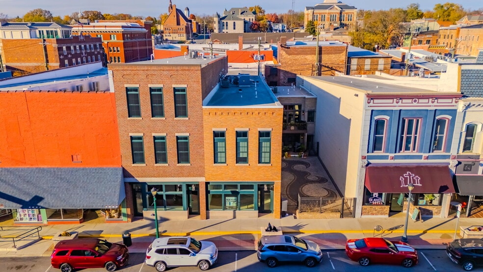 78 W Canal St, Wabash, IN à vendre - Photo de l’immeuble – Image 2 sur 31