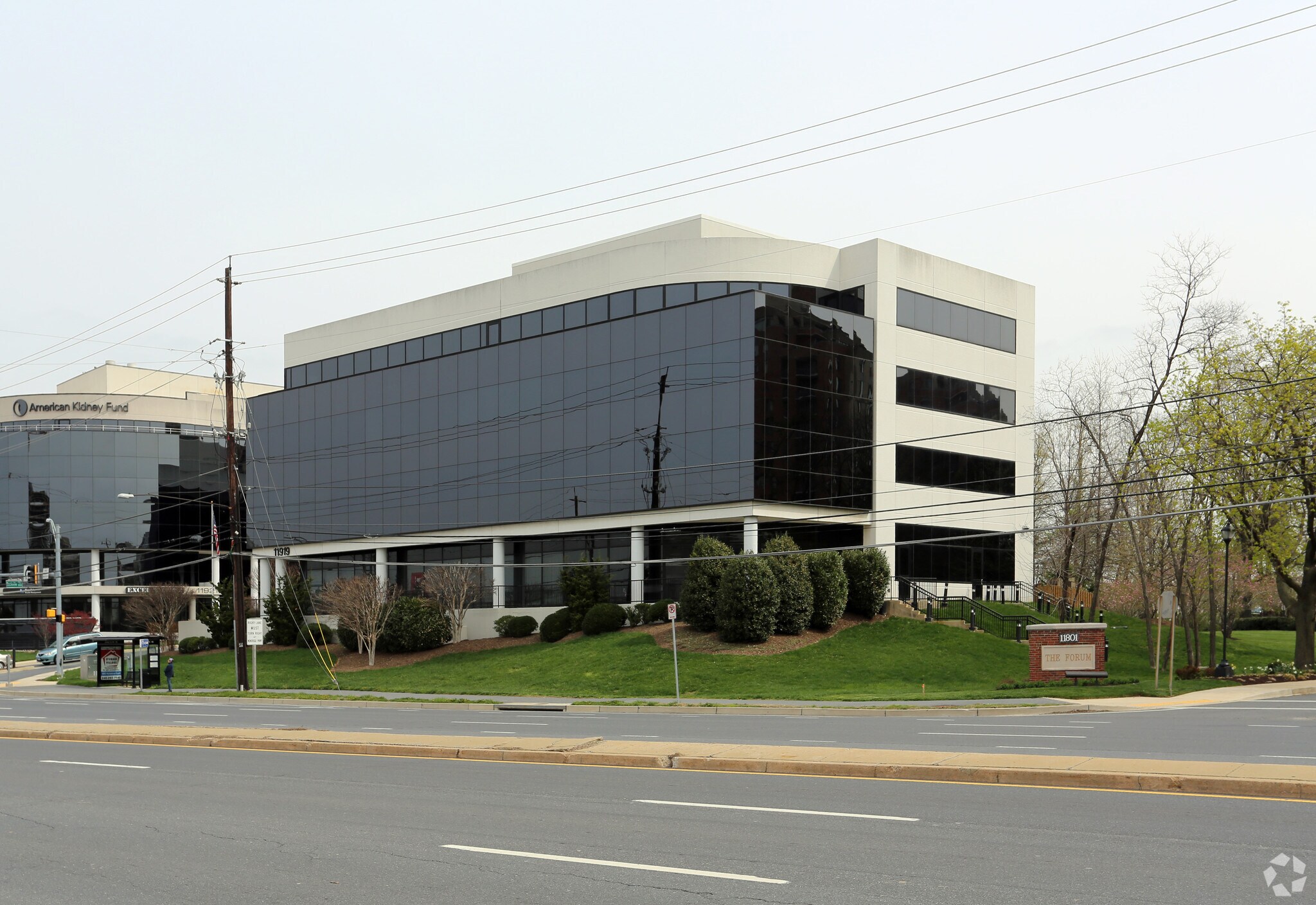 11919 Rockville Pike, North Bethesda, MD à louer Photo de l’immeuble– Image 1 sur 8