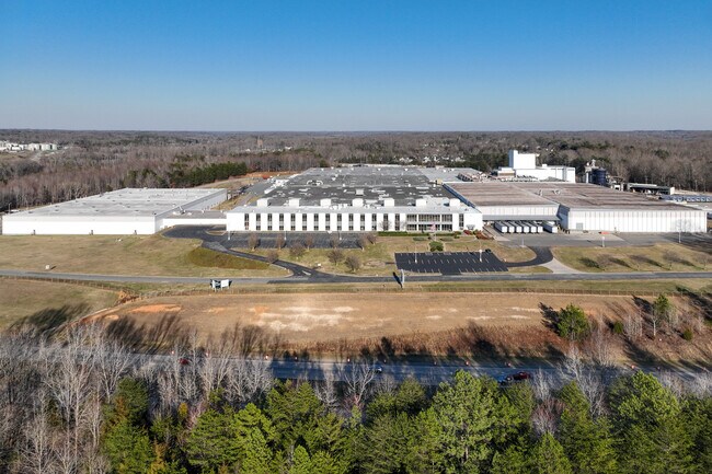 Plus de détails pour 90 Piedmont Industrial Dr, Winston-Salem, NC - Industriel/Logistique à louer