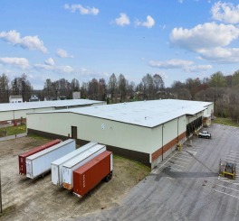 1501 Joseph Martin Hwy, Martinsville, VA à louer - Photo de l’immeuble – Image 2 sur 4