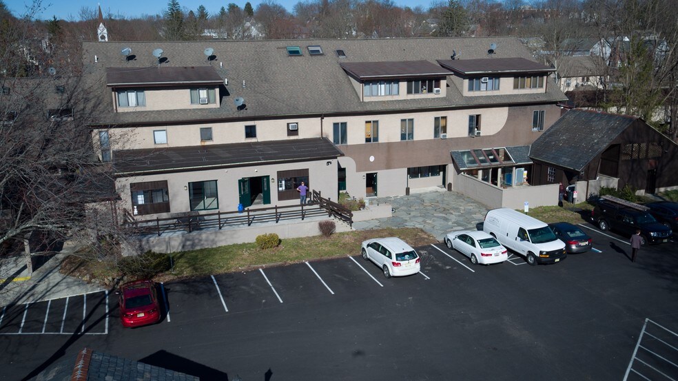 16 Walling Ave, Sussex, NJ à vendre - Photo principale – Image 1 sur 6