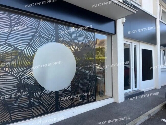 Plus de détails pour 8 Boulevard De La Paix, Vannes - Local commercial à louer