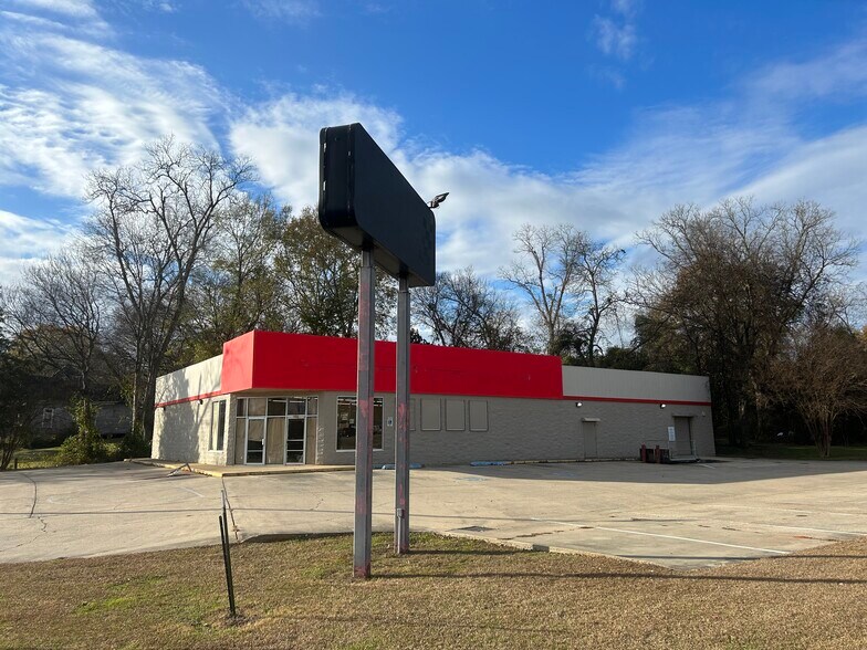 1601 5th Ave, Meridian, MS à louer - Photo de l’immeuble – Image 2 sur 8