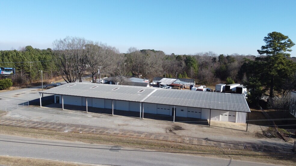 4857 N NC 16 Business Hwy, Denver, NC à vendre - Photo de l’immeuble – Image 2 sur 10
