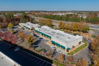 7980-7990 Arco Corporate Dr, Raleigh, NC - Vue aérienne  vue de carte - Image1