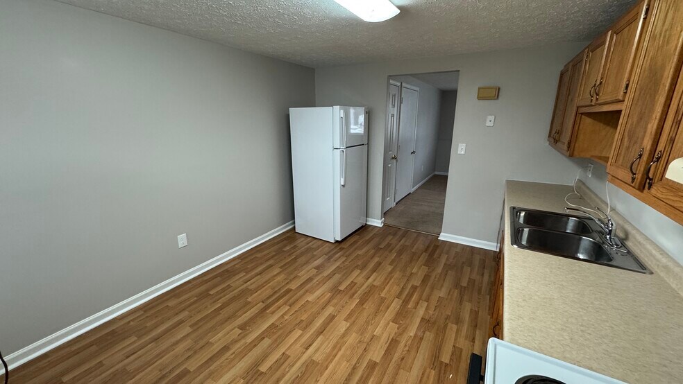 62 Units in Madison, OH portefeuille de 4 biens à vendre sur LoopNet.fr - Photo de l’immeuble – Image 3 sur 51