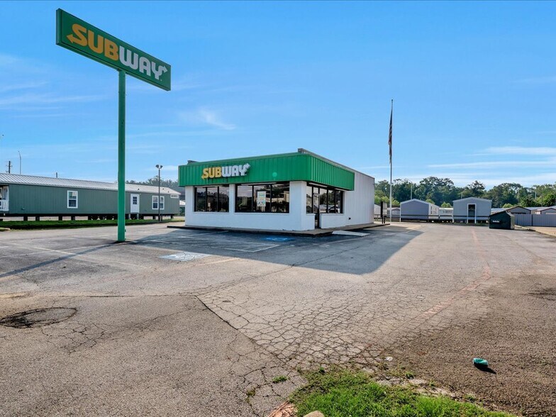 3415 South St, Nacogdoches, TX à vendre - Photo de l’immeuble – Image 2 sur 27