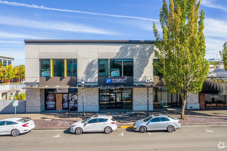 260 Liberty St NE, Salem, OR à vendre - Photo de l’immeuble – Image 3 sur 5
