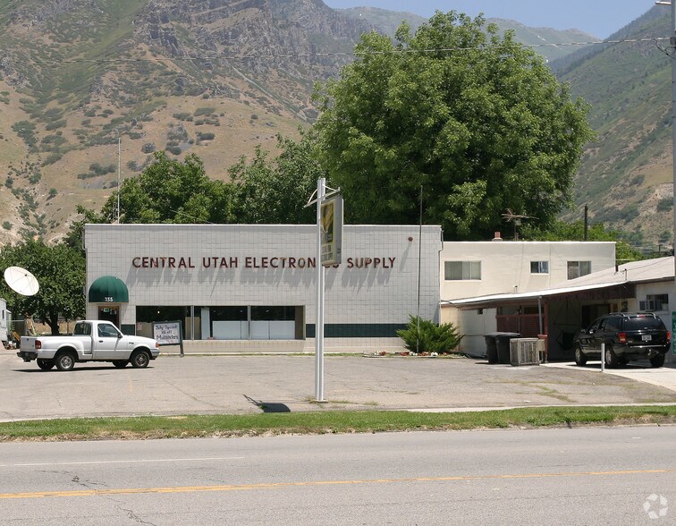 735 S State St, Provo, UT à vendre - Photo de l’immeuble – Image 2 sur 2