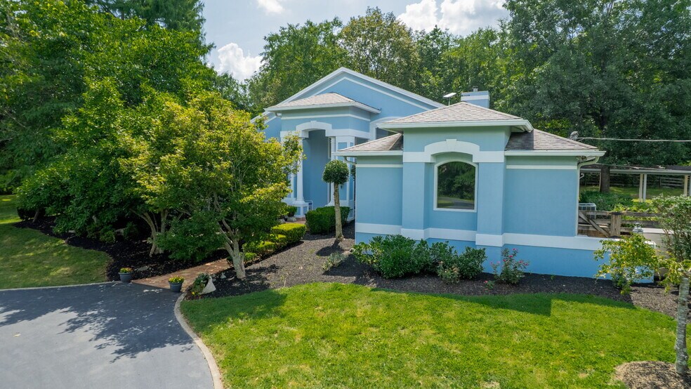8973 Couchville Pike, Mount Juliet, TN à vendre - Photo principale – Image 3 sur 21