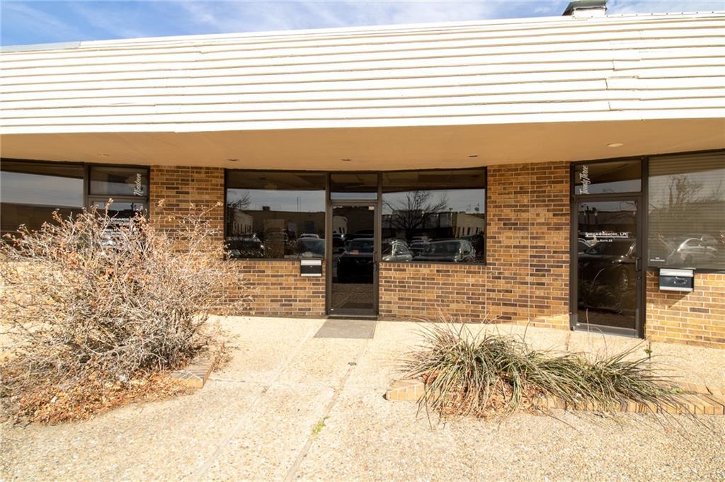 1212 Air Depot, Midwest City, OK à vendre Photo principale– Image 1 sur 3