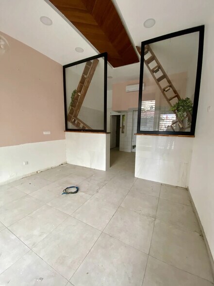 15 Rue Henry Monnier, Paris à louer - Photo intérieure – Image 3 sur 4