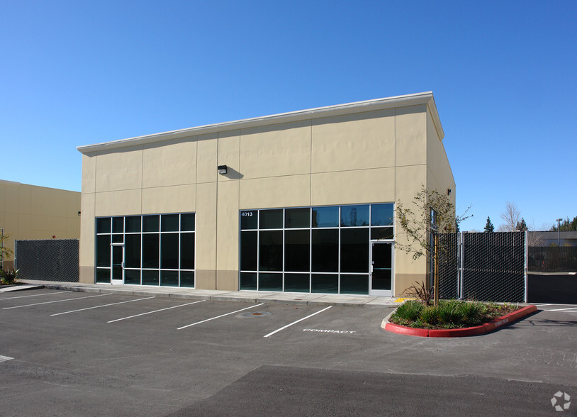 4013 Vista Park Ct, Sacramento, CA à vendre - Photo principale – Image 1 sur 6