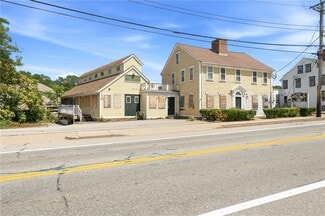 Plus de détails pour 3376 Post Rd, Warwick, RI - Local commercial à vendre