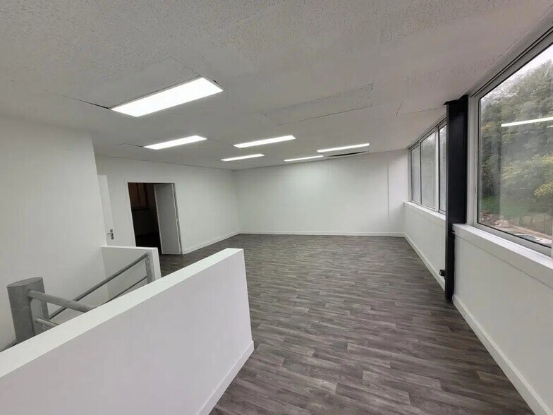 8 Allée Du Closeau, Noisy-le-Grand à louer - Photo de l’immeuble – Image 3 sur 6