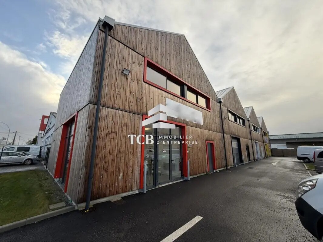 Local d’activités dans Saint-Herblain à louer Photo de l’immeuble– Image 1 sur 11