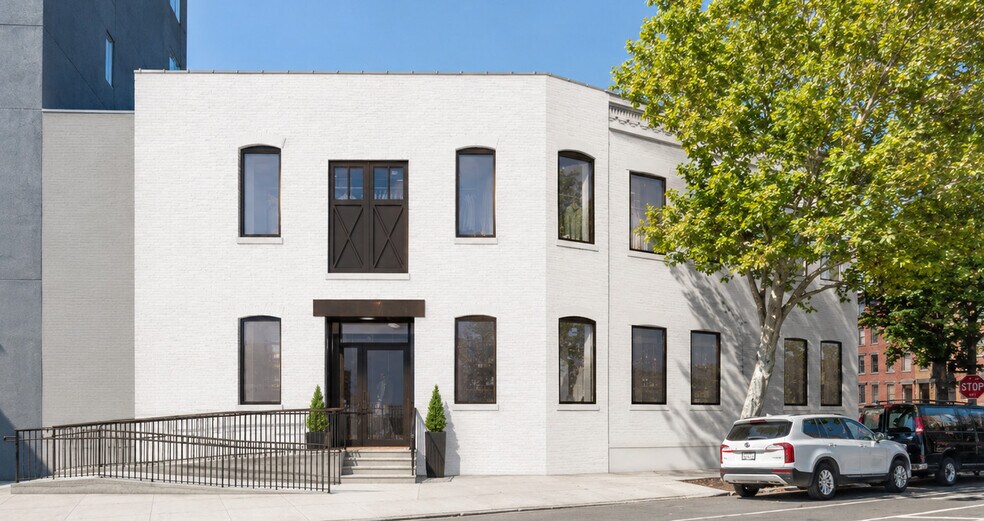 54 Franklin St, Brooklyn, NY à louer - Photo de l’immeuble – Image 2 sur 11