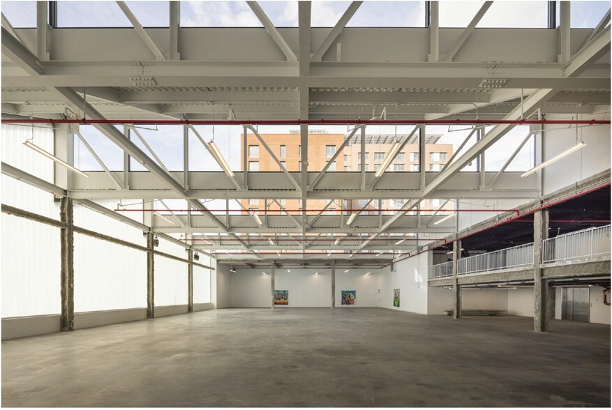1215 Spofford, Bronx, NY à louer - Photo de l’immeuble – Image 1 sur 7