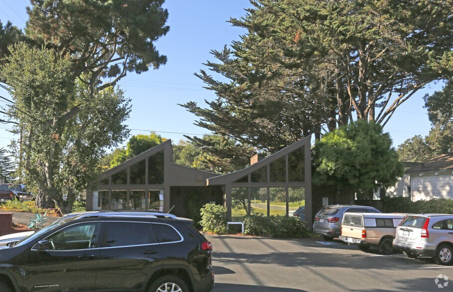 3141-3143 Paul Sweet Rd, Santa Cruz, CA à louer - Photo de l’immeuble – Image 2 sur 13