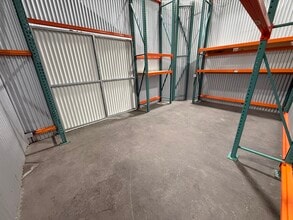 205 E Alma Ave, San Jose, CA à louer Photo intérieure– Image 2 sur 3