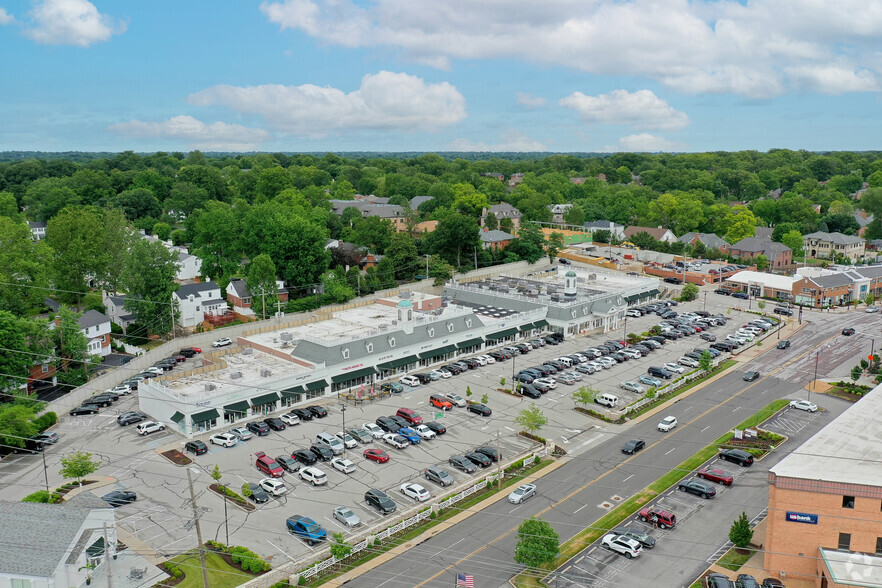 8801-8839 Ladue Rd, Saint Louis, MO à louer - Photo de l’immeuble – Image 3 sur 4