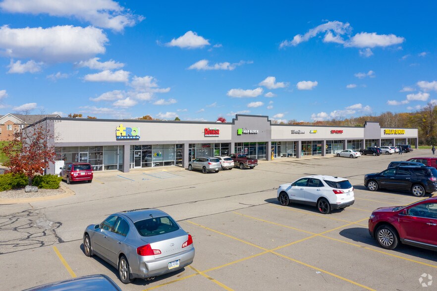 1200-1220 W Parnell Rd, Jackson, MI à louer - Photo de l’immeuble – Image 3 sur 5