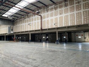 Industriel/Logistique dans Gennevilliers à louer Photo intérieure– Image 1 sur 8