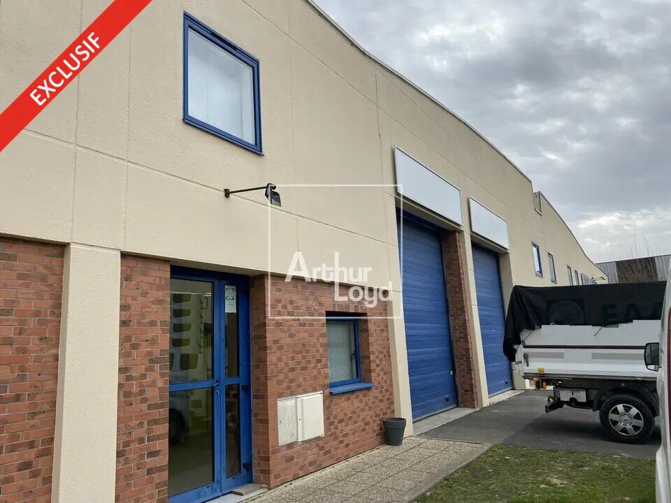 Bureau dans Moissy-Cramayel à louer Photo de l’immeuble– Image 1 sur 5