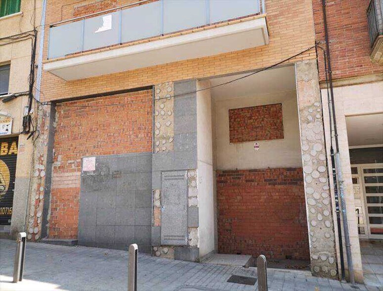Carrer de la Lleialtat, 27, Esplugues de Llobregat, Barcelona à vendre - Photo de l’immeuble – Image 2 sur 2
