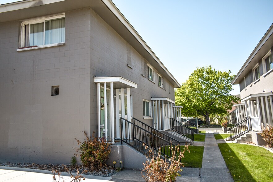 550 C St NW, Ephrata, WA à vendre - Photo de l’immeuble – Image 3 sur 9