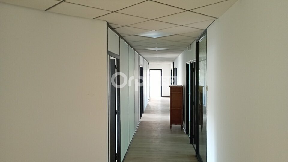 Bureau dans Reims à louer - Photo intérieure – Image 2 sur 8