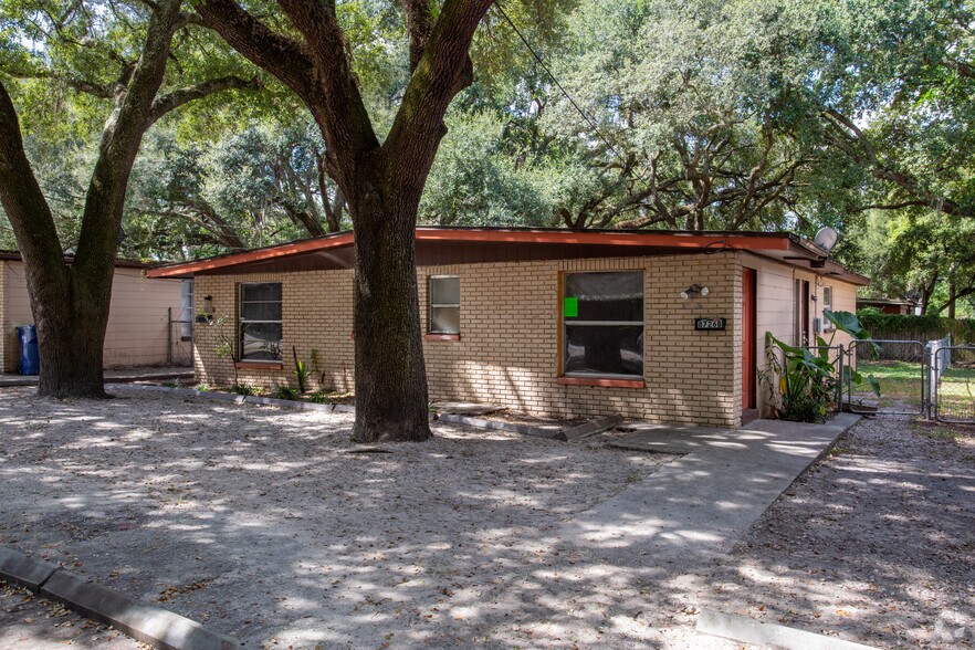8726 N 48th St, Tampa, FL à vendre - Photo principale – Image 1 sur 2