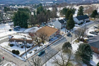 Plus de détails pour 38 N Main St, East Prospect, PA - Local commercial à vendre