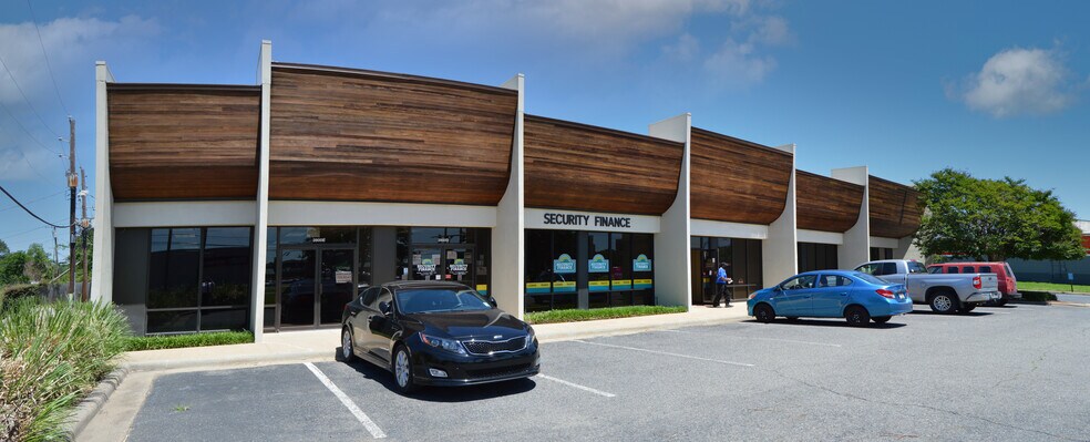 2800 W 70th St, Shreveport, LA à louer - Photo de l’immeuble – Image 2 sur 15