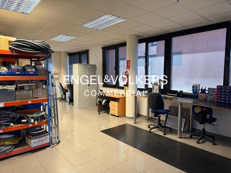 Bureau dans Polinyà, Barcelona à vendre - Photo intérieure – Image 2 sur 2