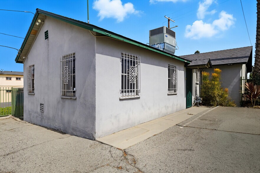 7601 Crenshaw Blvd, Los Angeles, CA à louer - Photo de l’immeuble – Image 2 sur 16