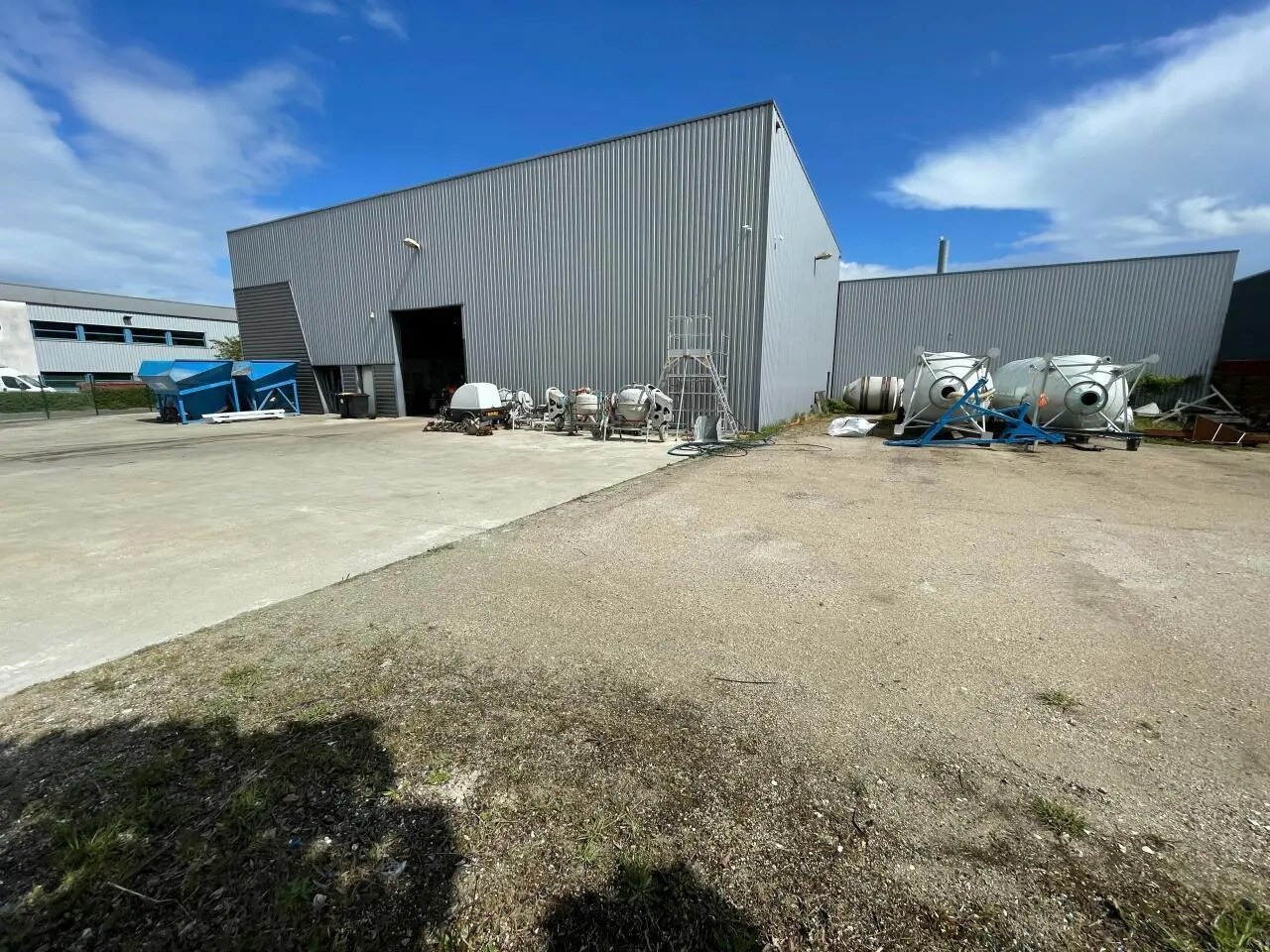 Local d'activités dans Herblay-sur-Seine à vendre Photo de l’immeuble– Image 1 sur 17