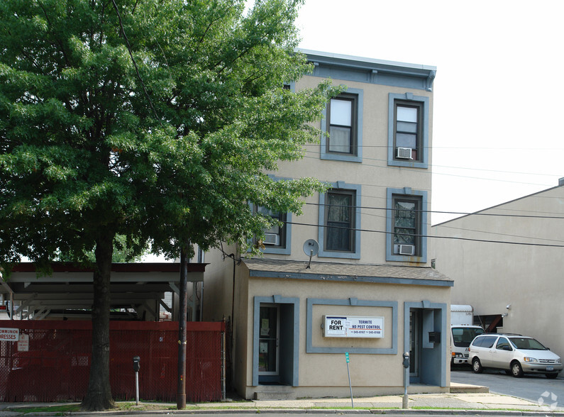 73 E Main St, Elmsford, NY à louer - Photo de l’immeuble – Image 2 sur 2