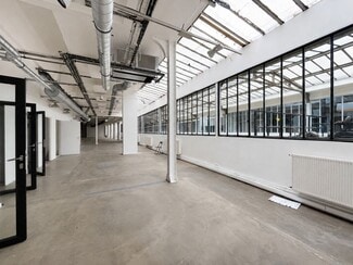 Plus de détails pour 18 Rue Du Faubourg Du Temple, Paris - Bureau à louer