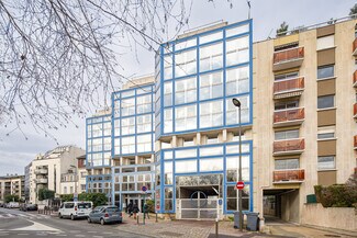 Plus de détails pour 79 Rue Jean Jacques Rousseau, Suresnes - Bureau à louer