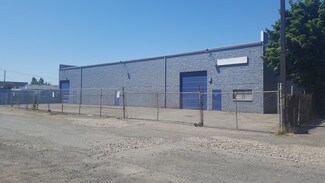 Plus de détails pour 251 NE Kilpatrick St, Portland, OR - Industriel/Logistique à louer