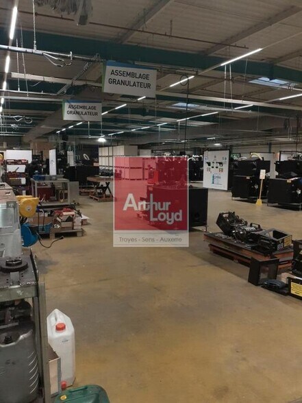 Industriel/Logistique dans Fontaine-les-Grès à louer - Photo intérieure – Image 3 sur 7