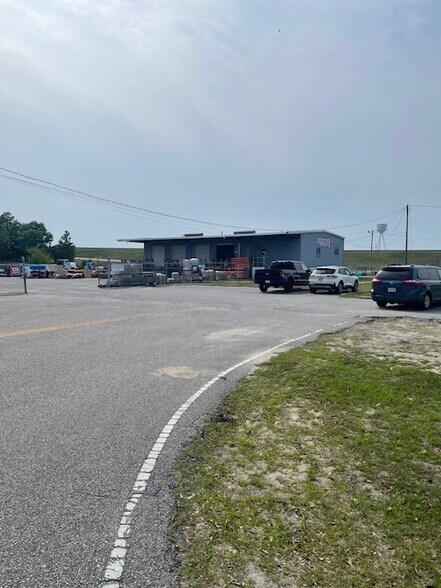 3321 Us-421 Hwy N, Wilmington, NC à vendre - Photo de l’immeuble – Image 2 sur 2