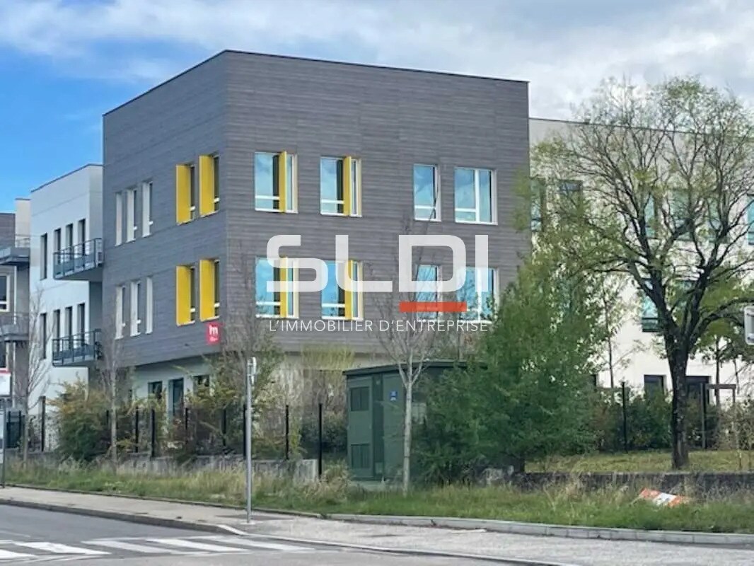 Bureau dans Rillieux-la-Pape à louer Photo de l’immeuble– Image 1 sur 6