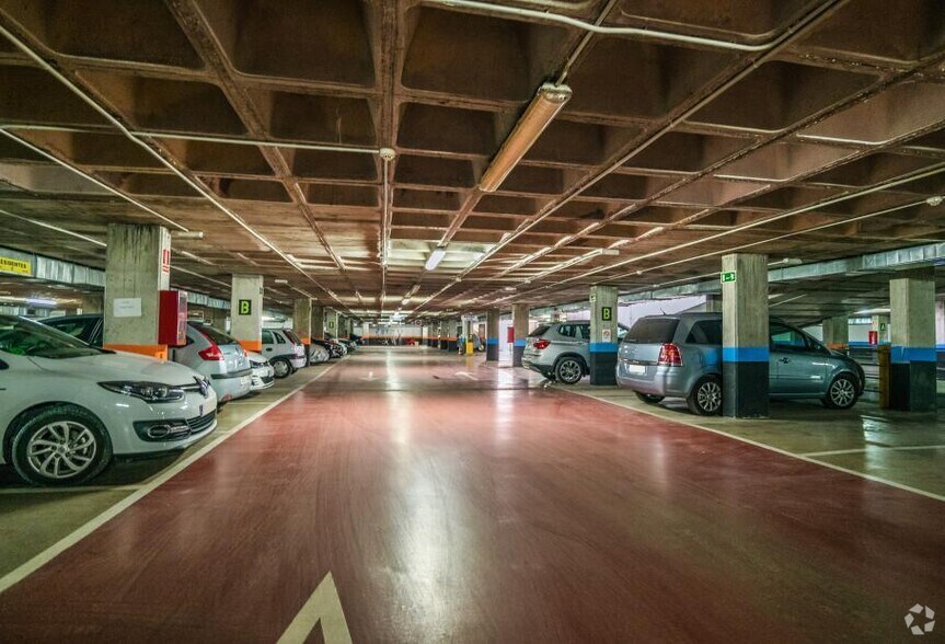 Calle Valeras, 2, Aranjuez, Madrid à vendre - Photo de l’immeuble – Image 3 sur 12