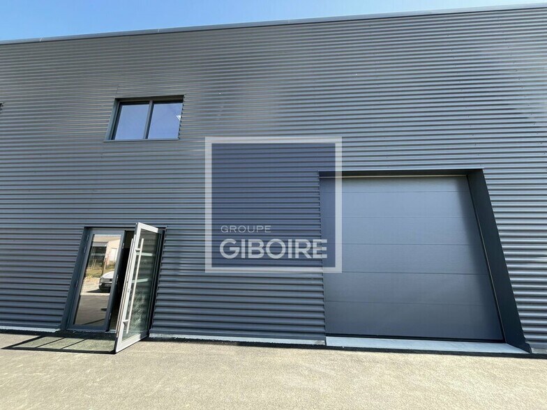 Industriel/Logistique dans Le Rheu à louer - Photo de l’immeuble – Image 1 sur 14